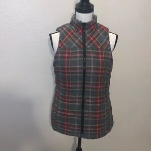 Maurices Grey Red Tartan Plaid Sherpa Puffer Vest Reversible